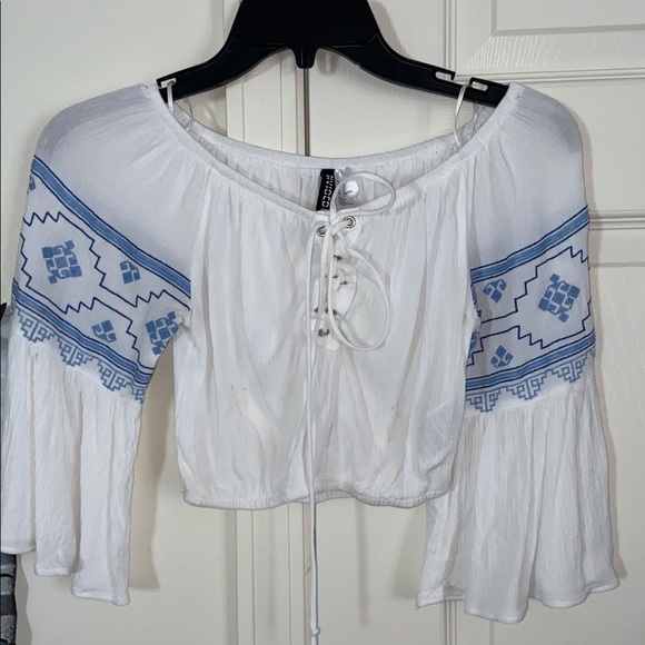 Divided Tops - H&M Divided White Lace Up Crop Top